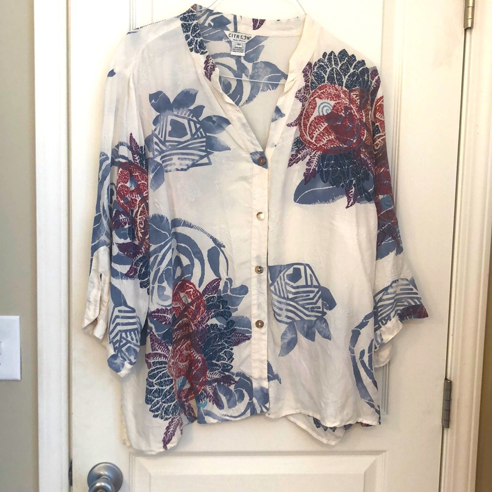 Citron Sta. Mônica Women's Floral Button Down Shirt - White and Blue